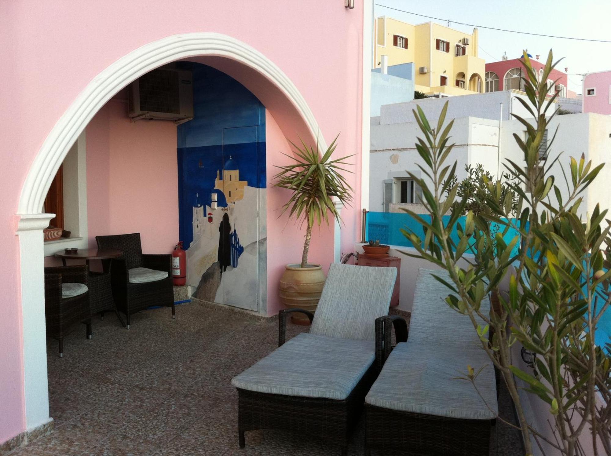 Nectarios Villa - Studios & Suites Adults Only ฟิรา ภายนอก รูปภาพ