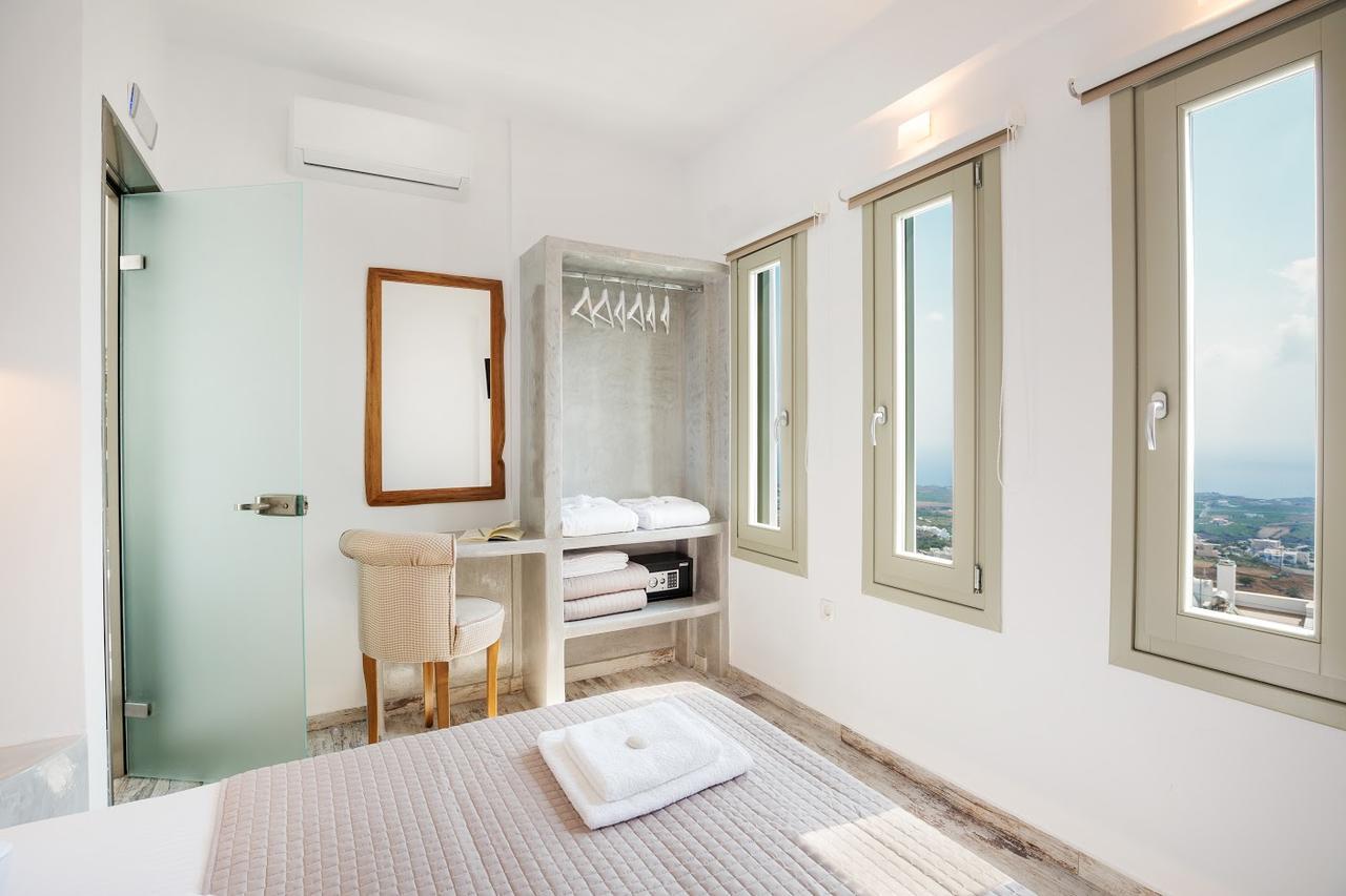 Nectarios Villa - Studios & Suites Adults Only ฟิรา ภายนอก รูปภาพ